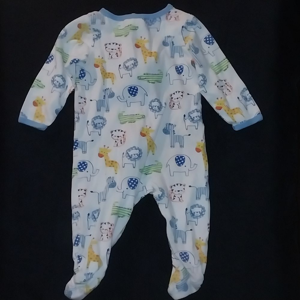 Baby footed outfit 6-9 mo